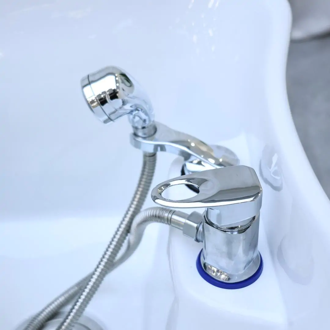 Ginza Japanese Head Spa – Plumbed – Black & Gold 9